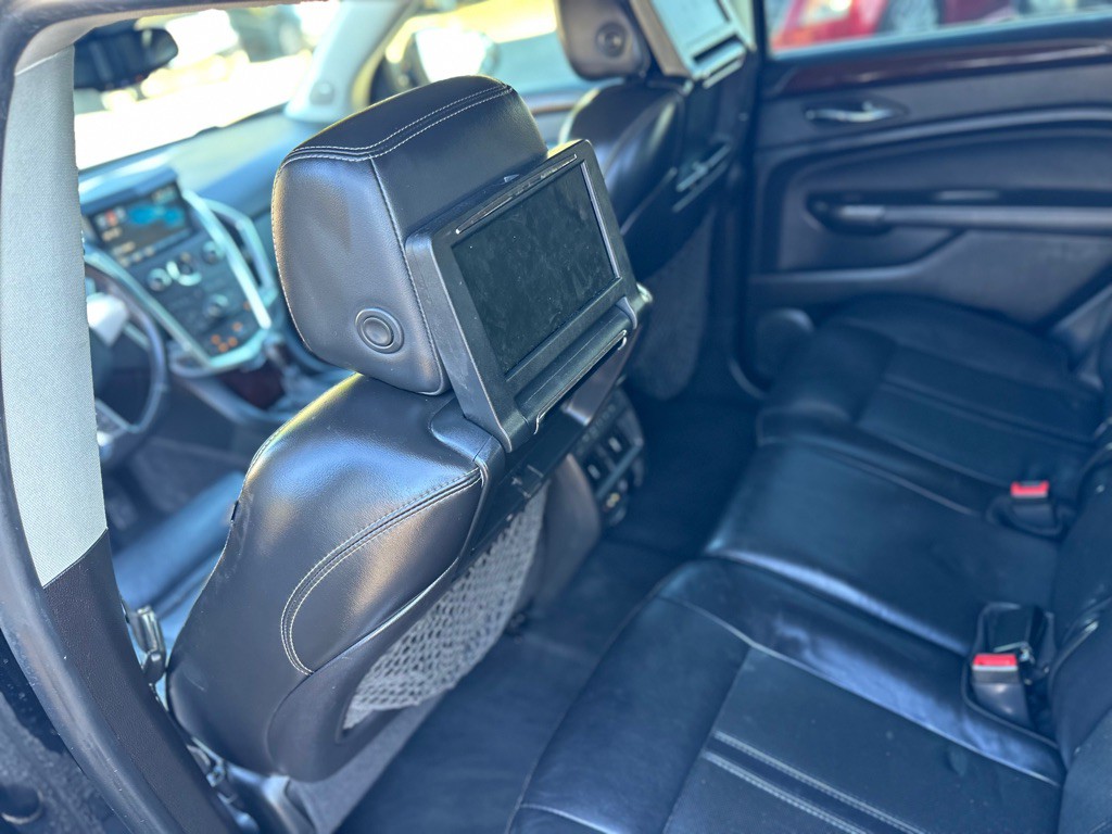 2012 Cadillac SRX Image 22
