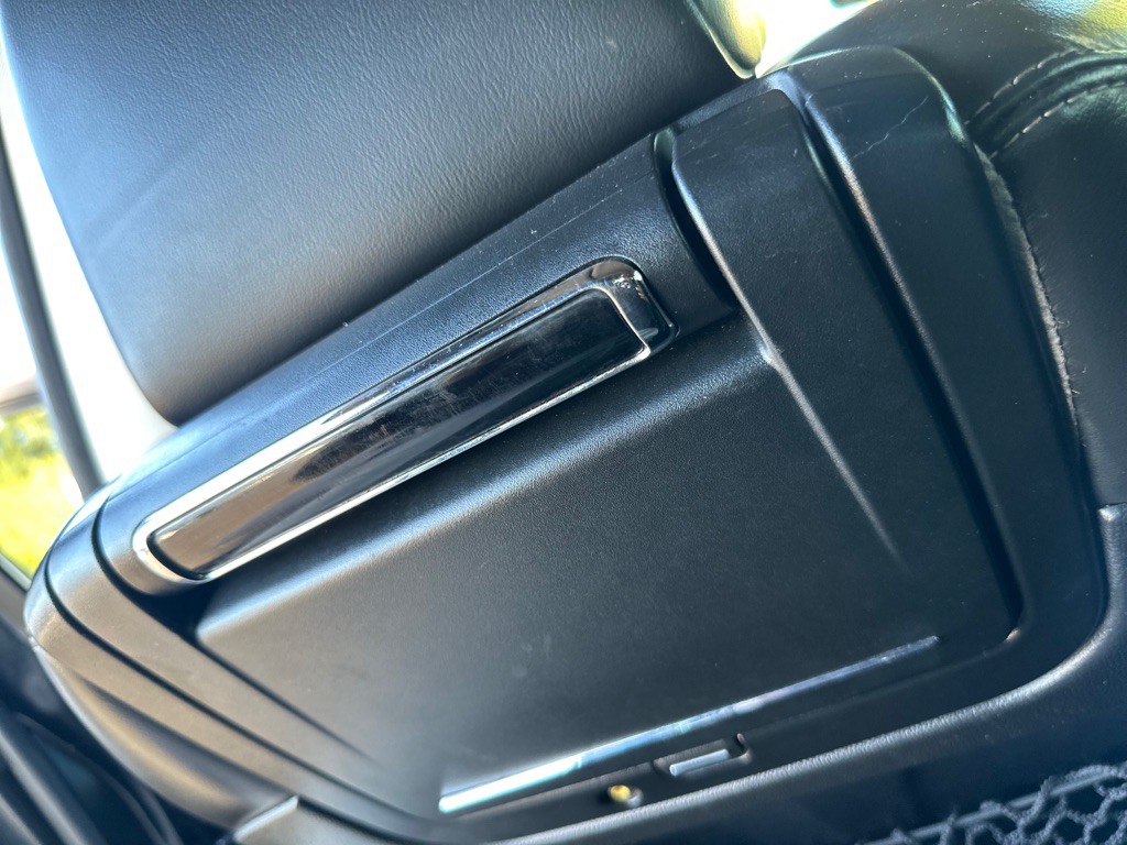 2012 Cadillac SRX Image 30