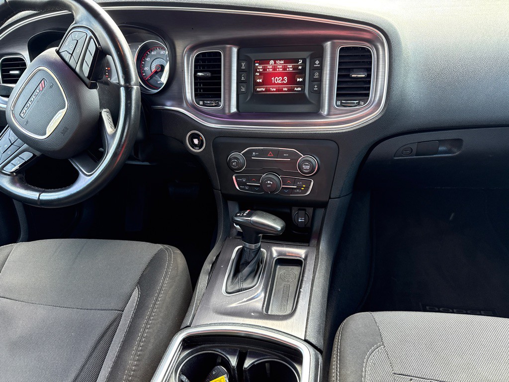 2015 Dodge Charger Image 9
