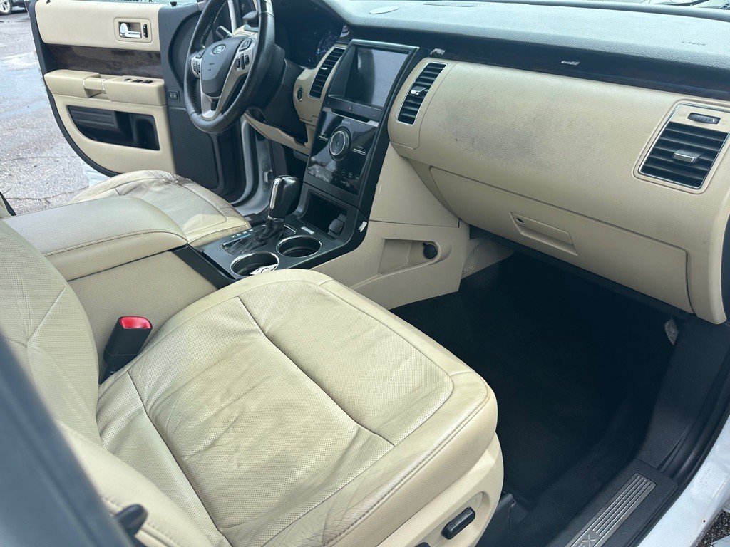 2019 Ford Flex Image 21