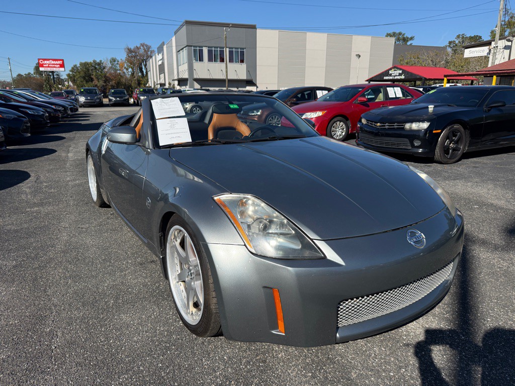 2004 Nissan 350Z Image 4