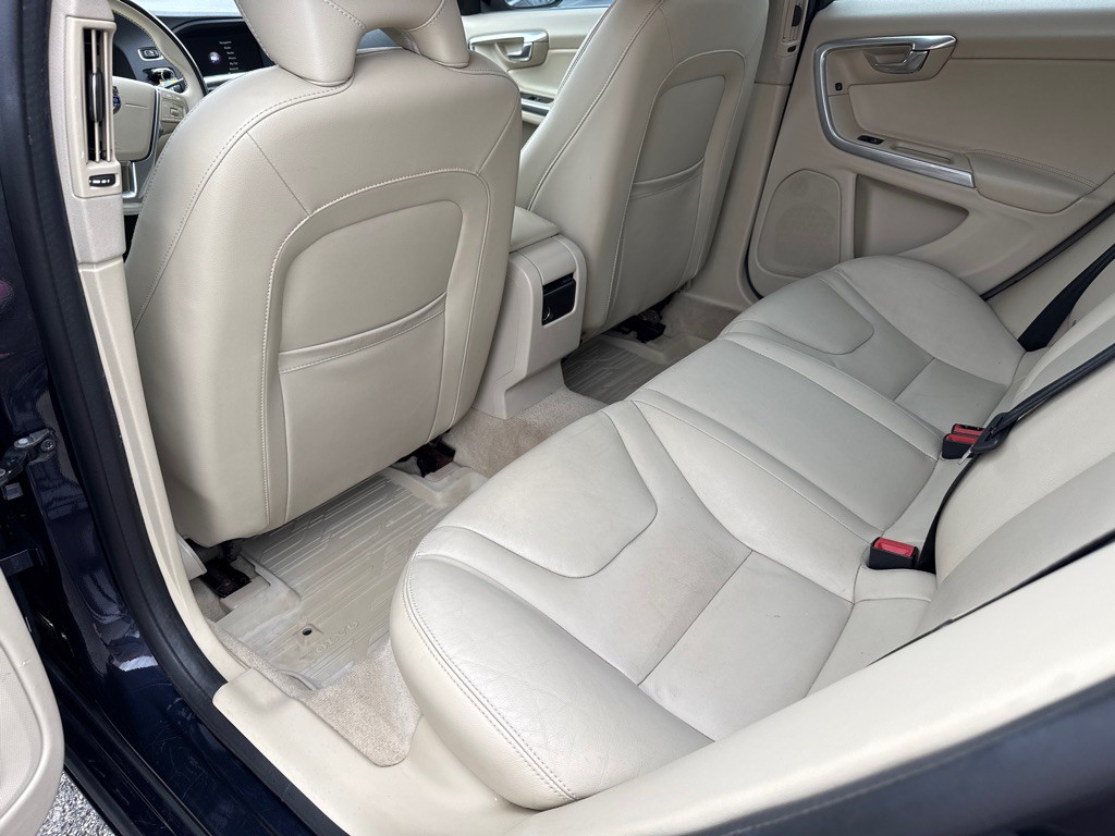 2016 Volvo S60 Image 7