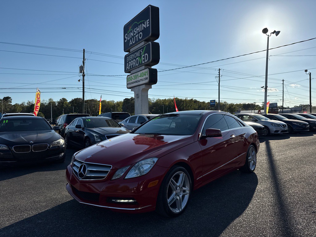 2013 Mercedes-Benz E-Class Image 1