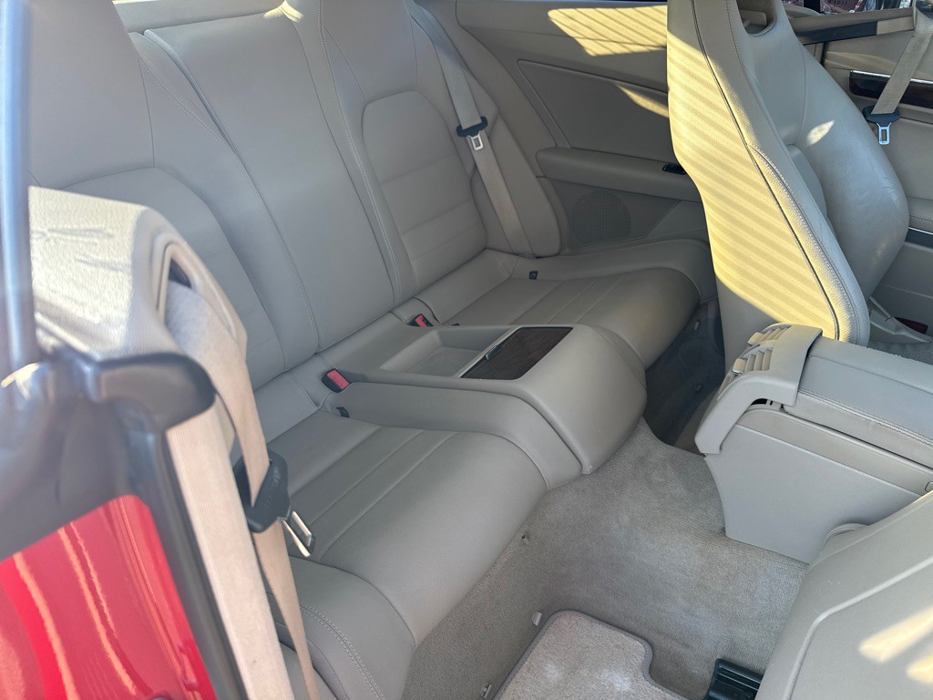 2013 Mercedes-Benz E-Class Image 8