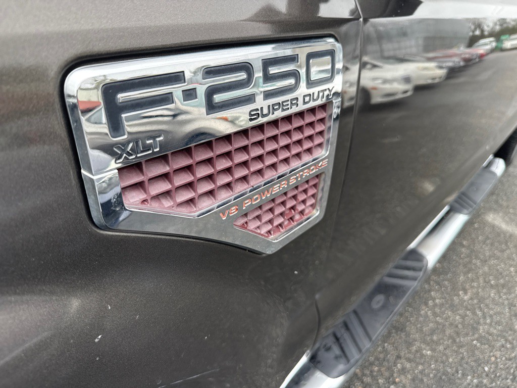 2008 Ford F-250 Image 6