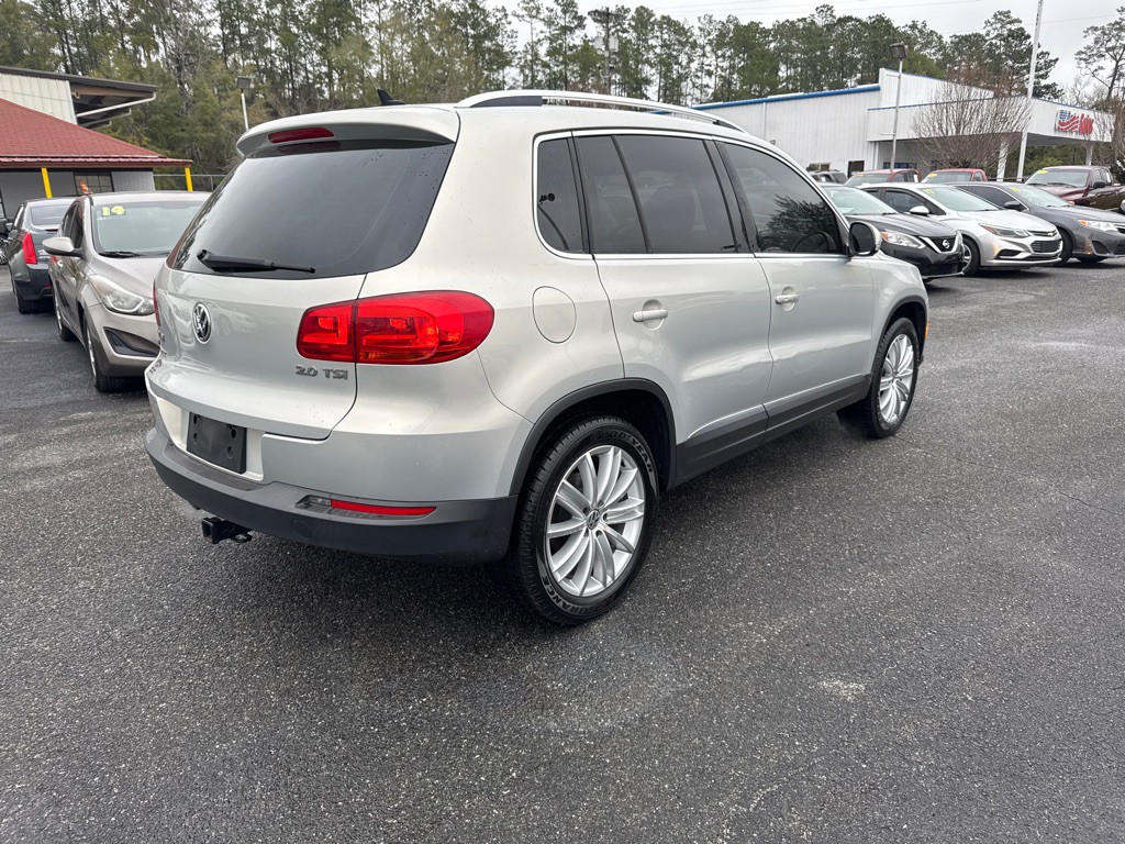 2014 Volkswagen Tiguan Image 3