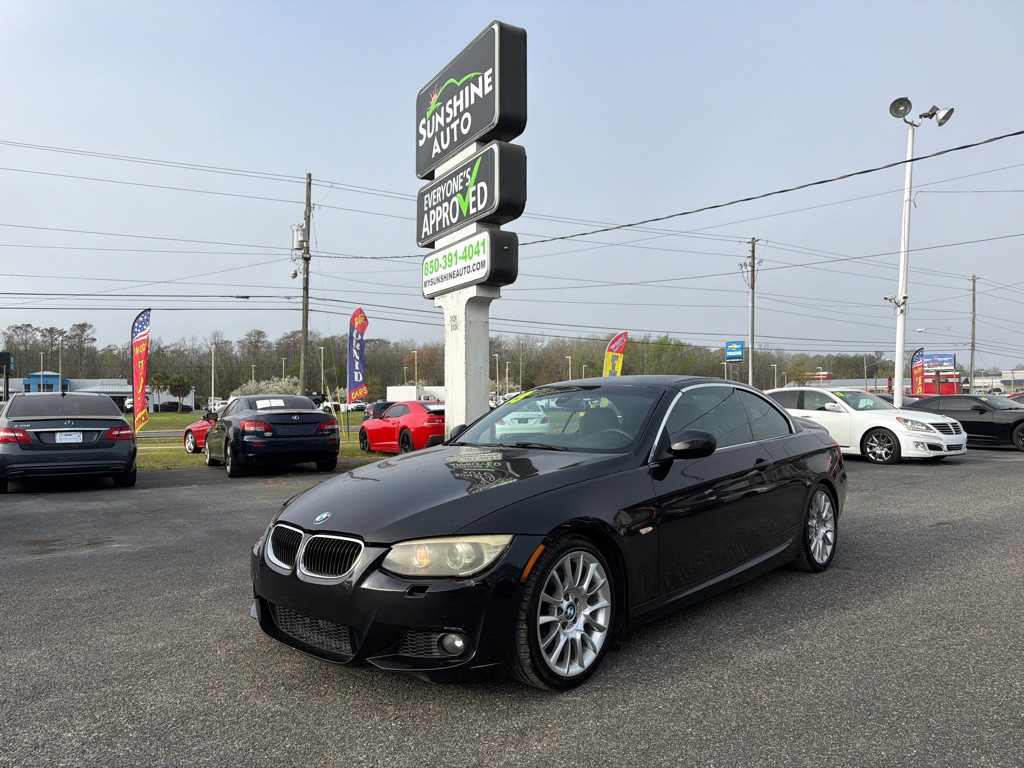 2013 BMW 3 Series Image 1