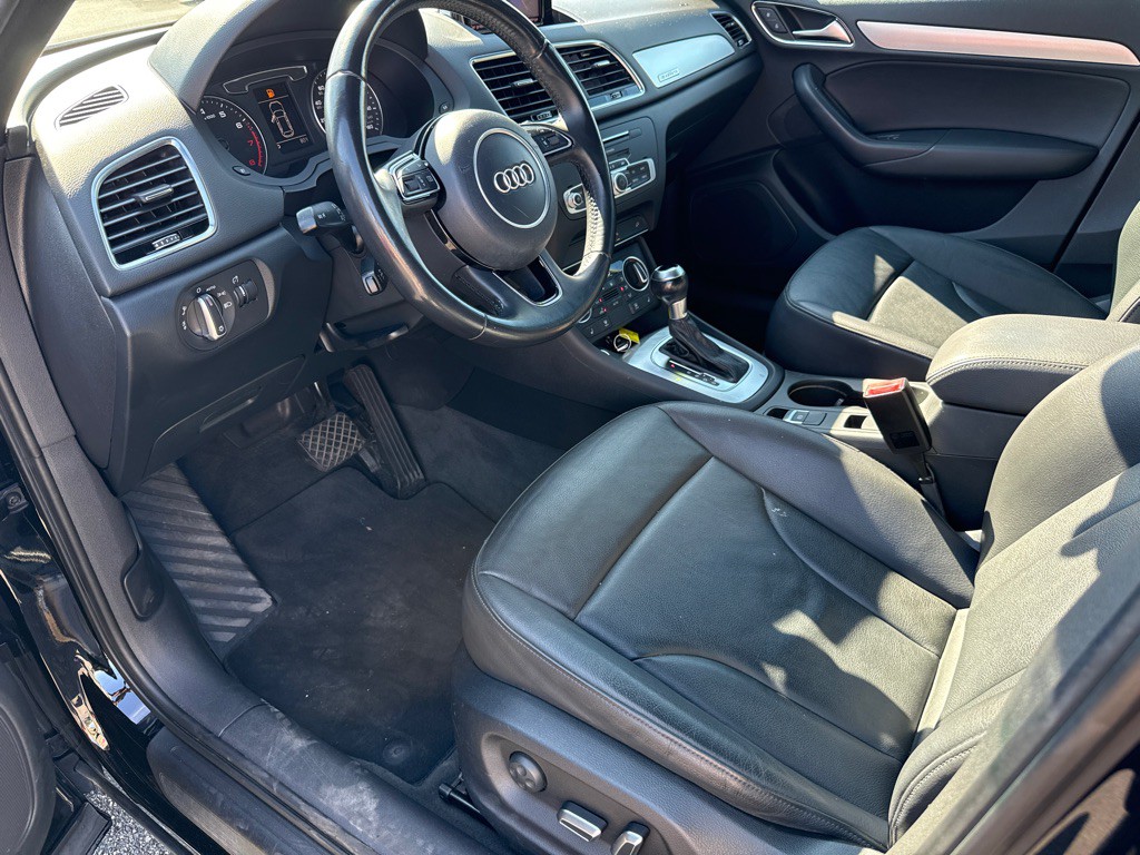 2016 Audi Q3 Image 6