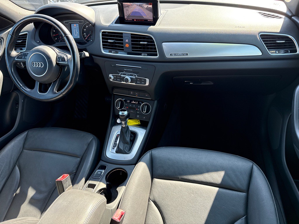 2016 Audi Q3 Image 10