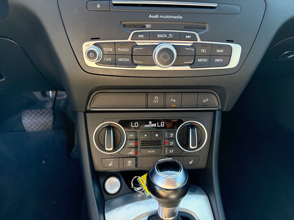 2016 Audi Q3 Image 11