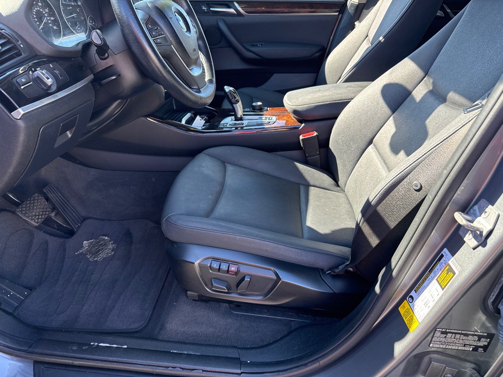2017 BMW X3 Image 6