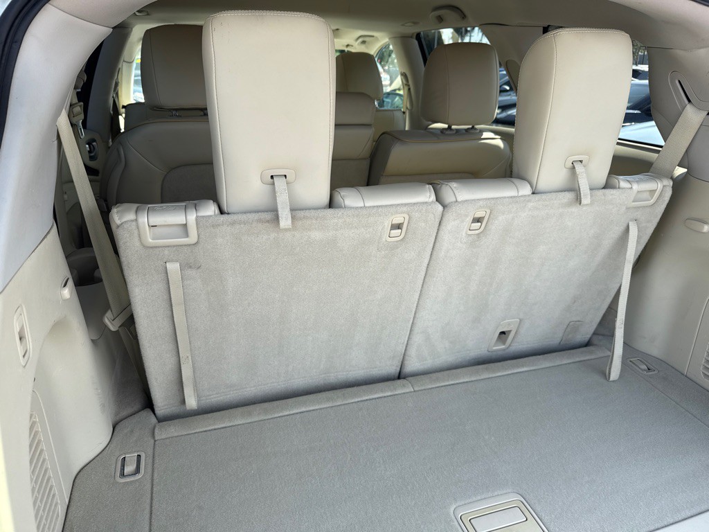 2013 INFINITI JX35 Image 10