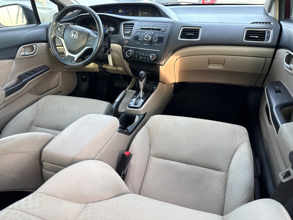 2014 Honda Civic Image 9