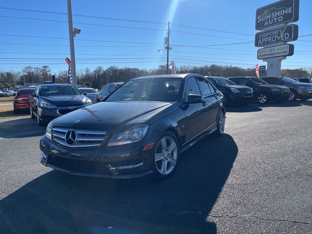 2012 Mercedes-Benz C-Class Image 2