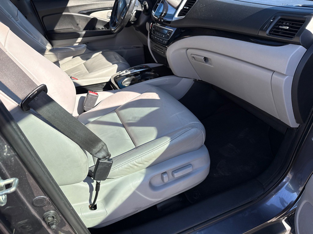 2016 Honda Pilot Image 7