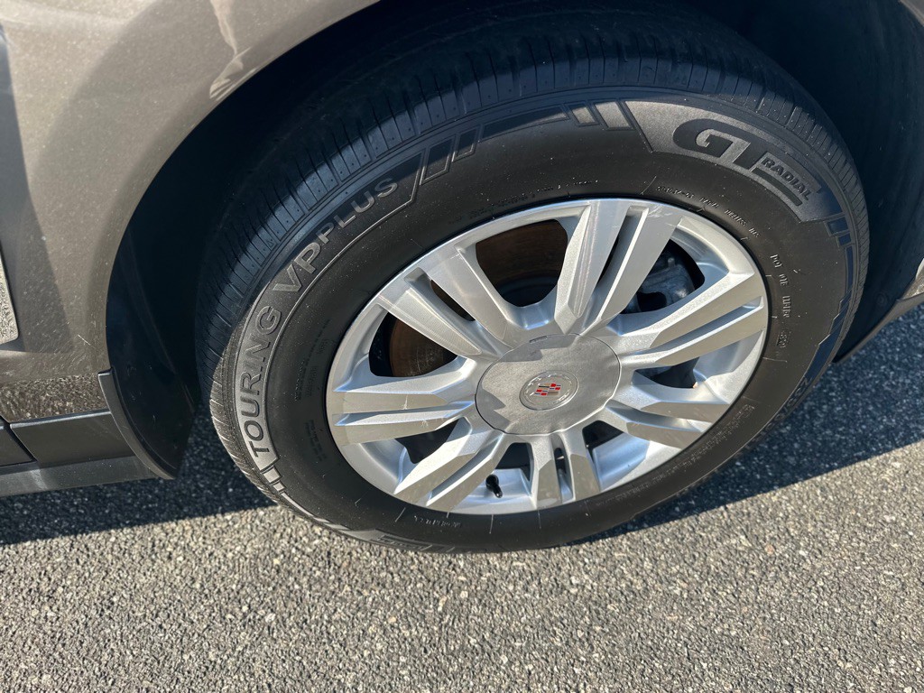 2015 Cadillac SRX Image 16