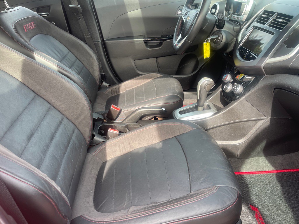 2013 Chevrolet Sonic Image 13