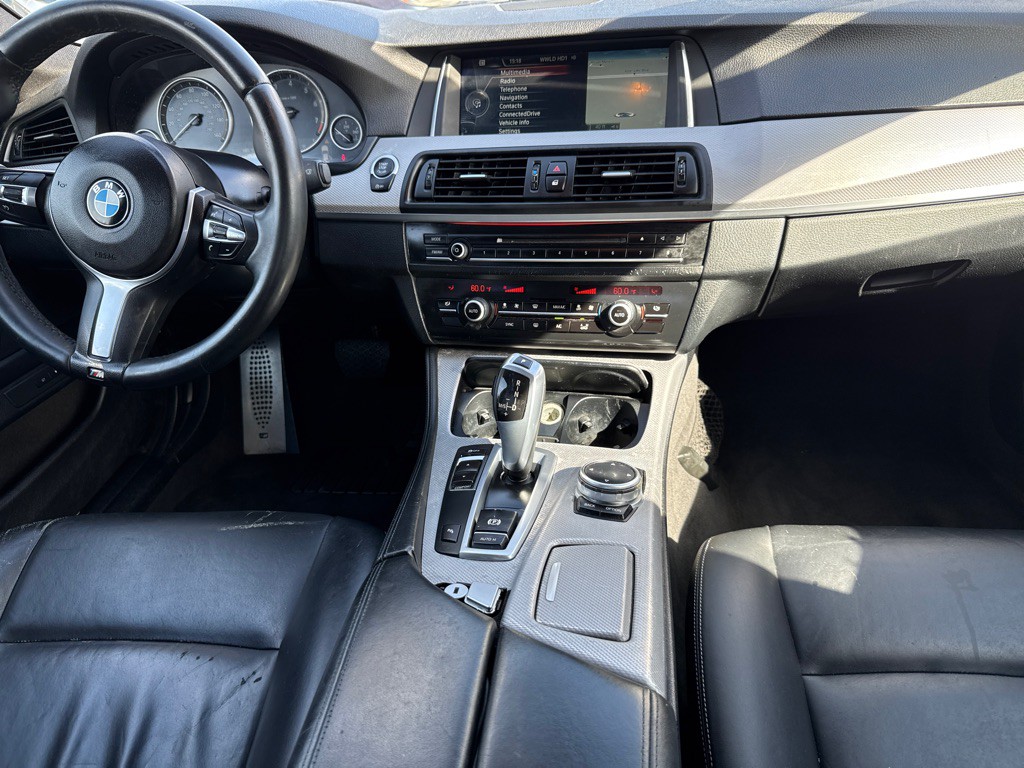 2015 BMW 5 Series Image 11