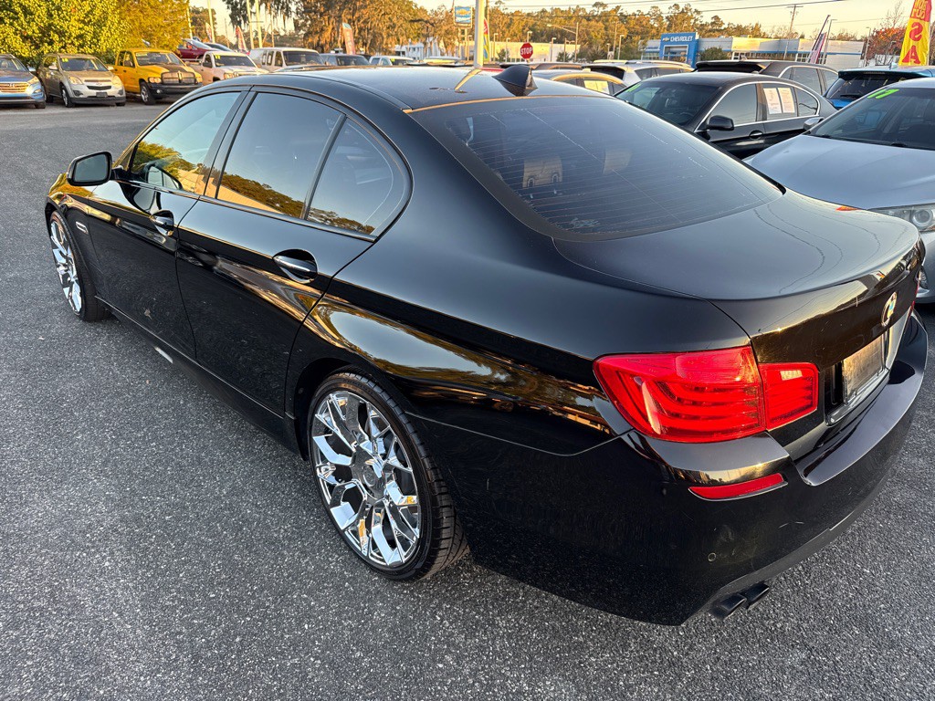 2015 BMW 5 Series Image 4