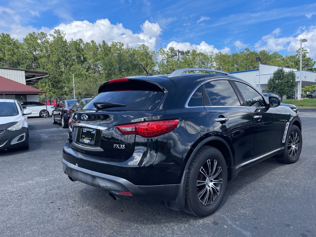 2010 INFINITI FX35 Image 6
