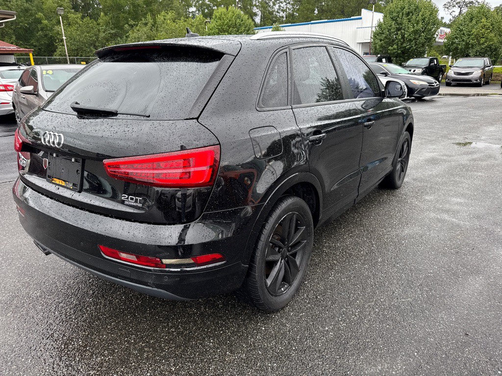 2017 Audi Q3 Image 3