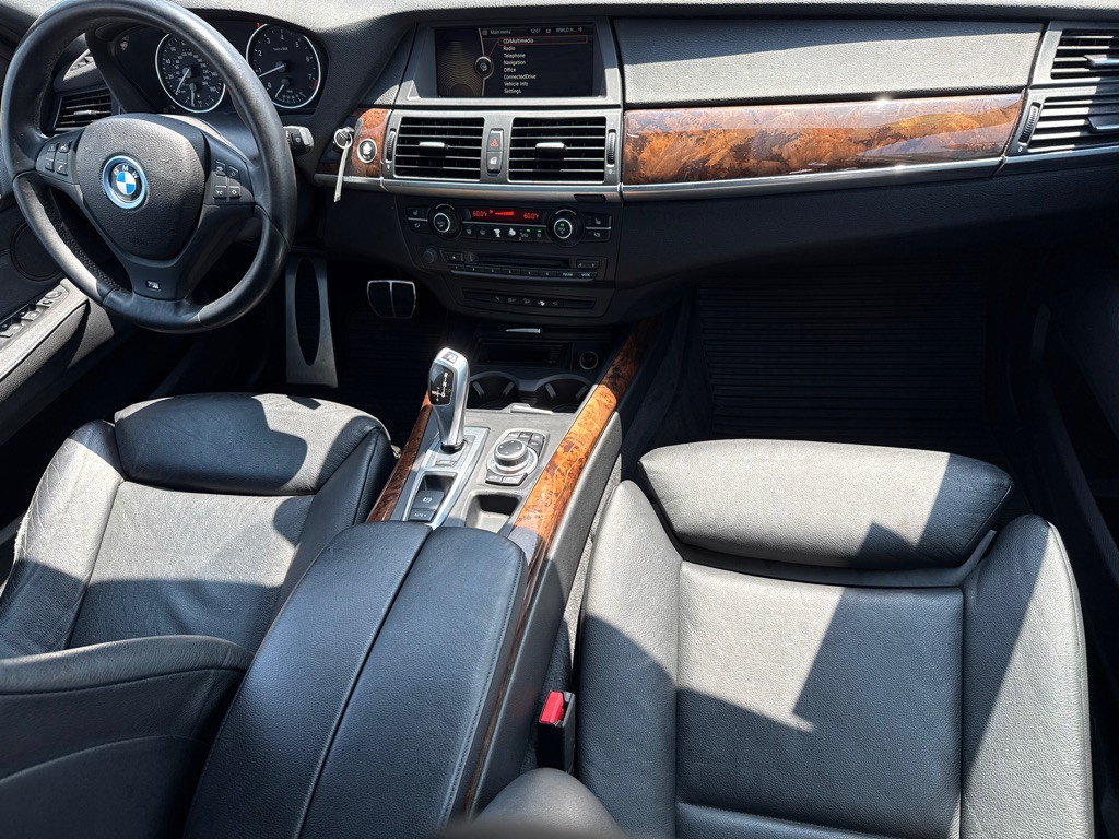 2013 BMW X5 Image 8
