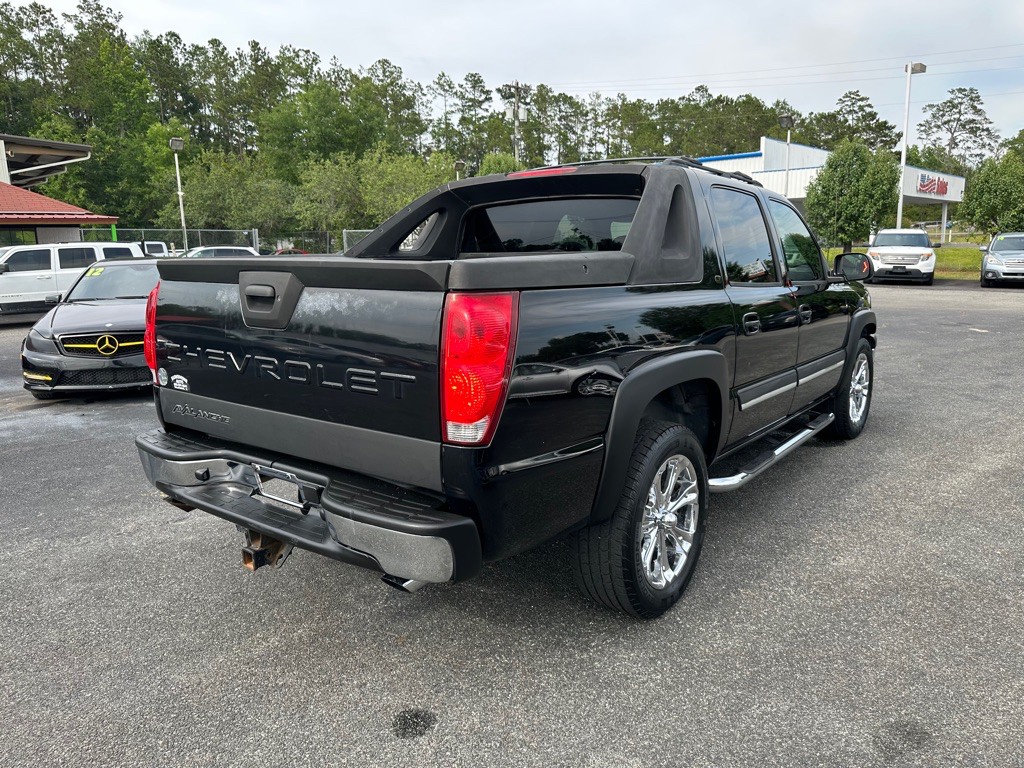 2006 Chevrolet Avalanche Image 4