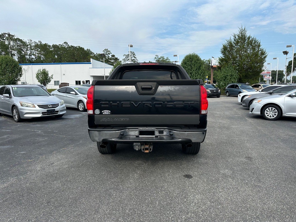 2006 Chevrolet Avalanche Image 5