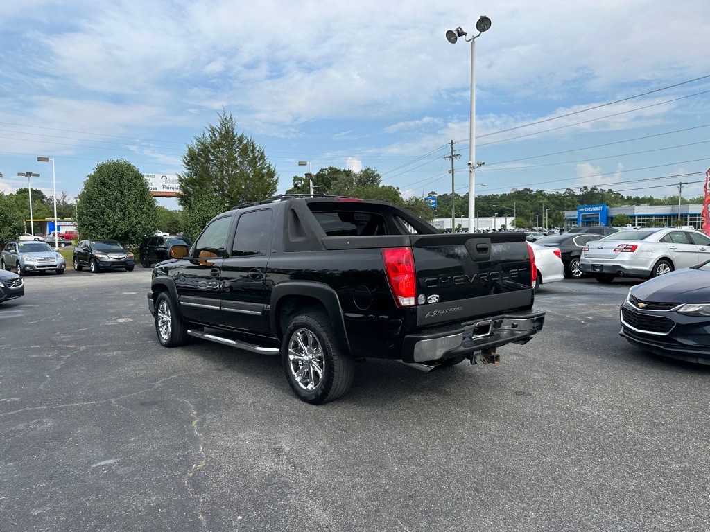 2006 Chevrolet Avalanche Image 9