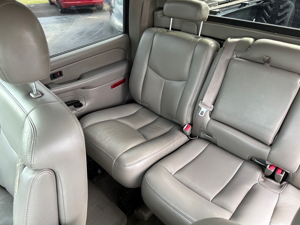2006 Chevrolet Avalanche Image 26