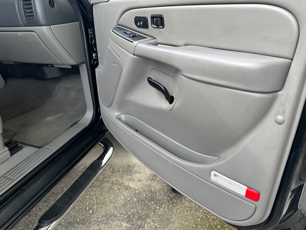 2006 Chevrolet Avalanche Image 30