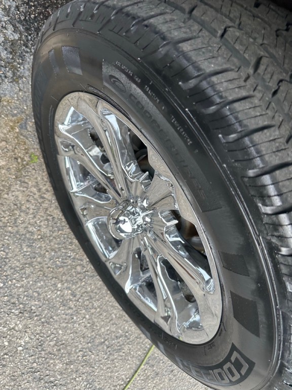 2006 Chevrolet Avalanche Image 38