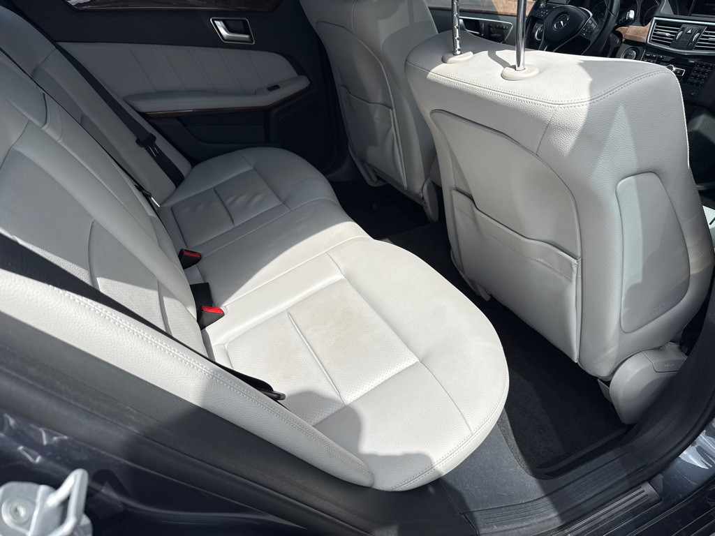 2013 Mercedes-Benz E-Class Image 8