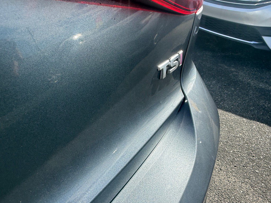 2017 Volkswagen Jetta Image 5