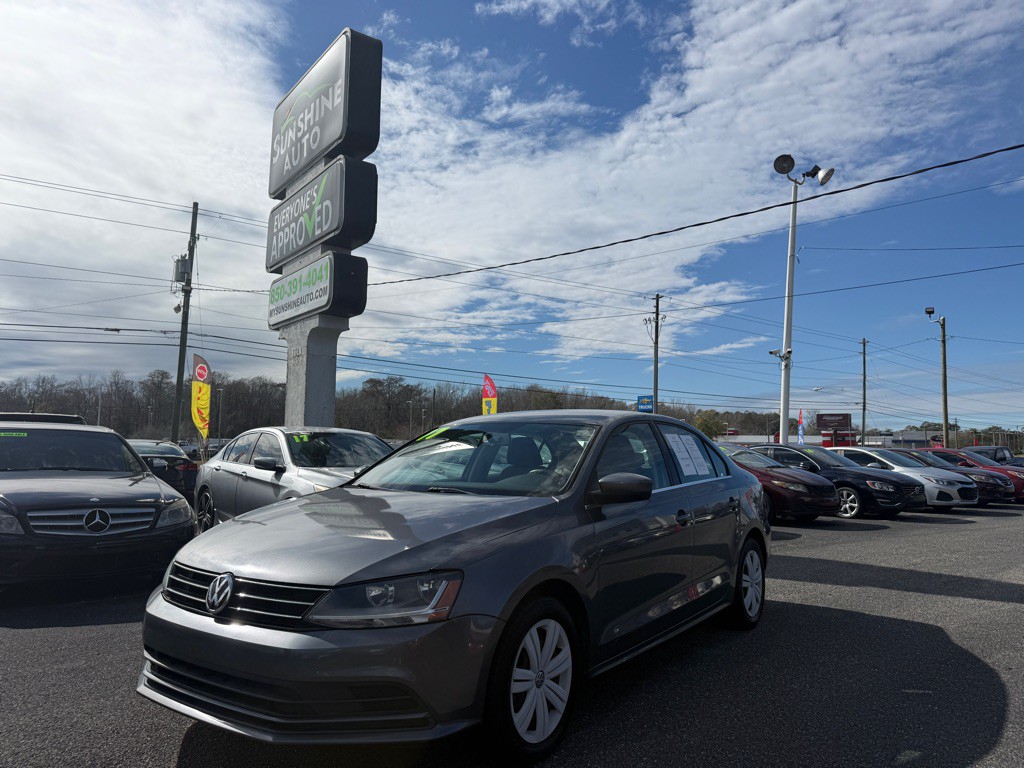 2017 Volkswagen Jetta Image 1