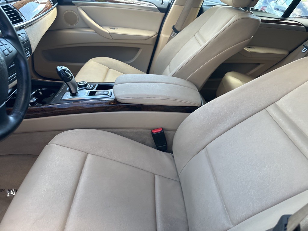 2012 BMW X5 Image 11