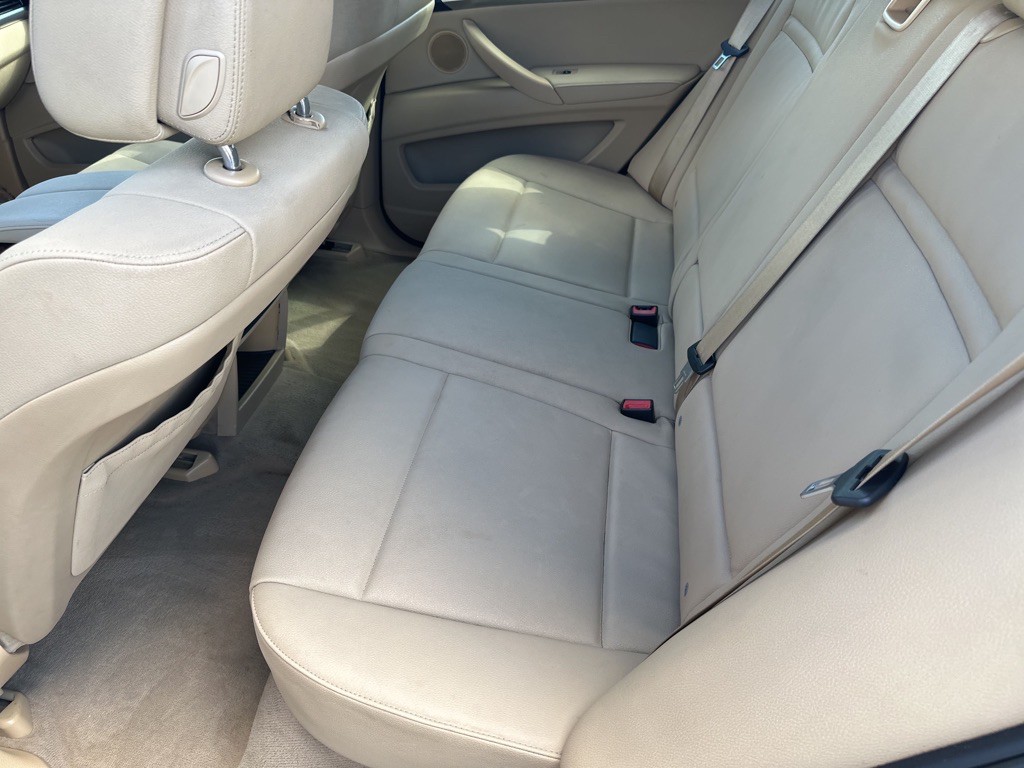 2012 BMW X5 Image 16