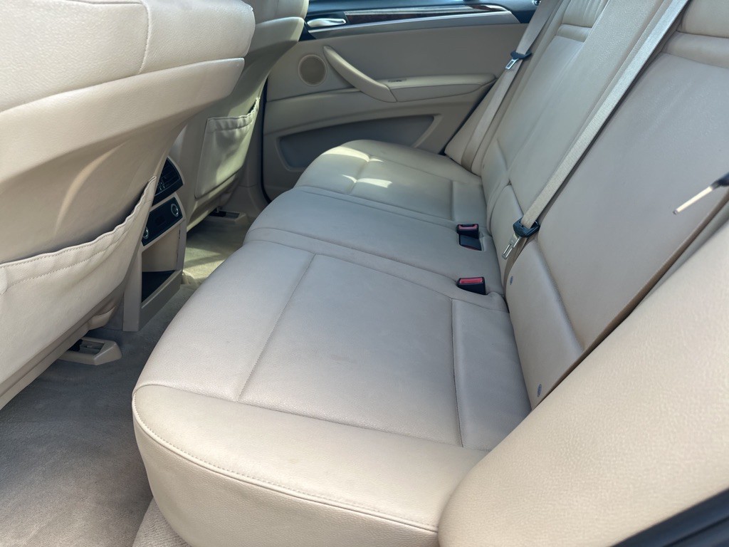 2012 BMW X5 Image 18