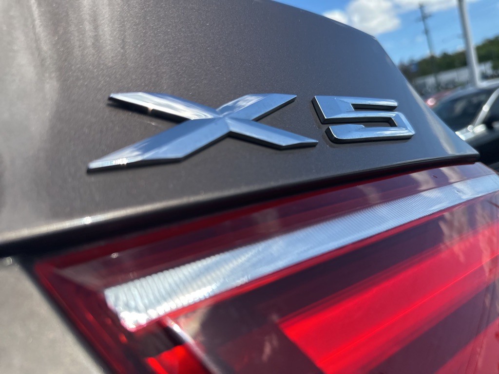 2012 BMW X5 Image 20
