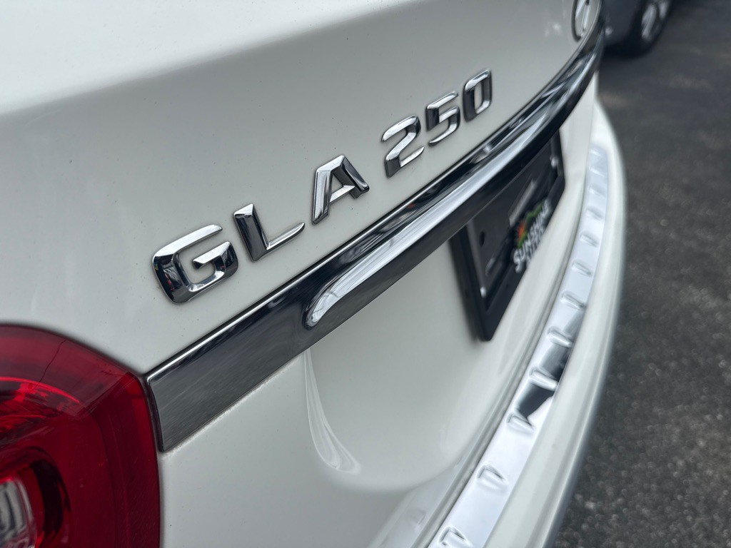 2015 Mercedes-Benz GLA-Class Image 5