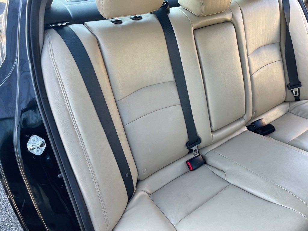 2015 Honda Accord Image 20