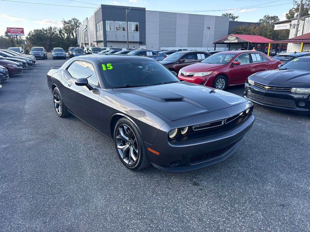 2015 Dodge Challenger Image 2