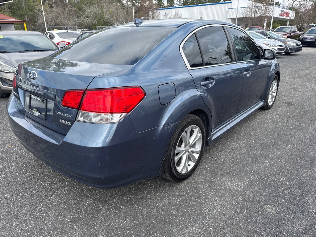 2014 Subaru Legacy Image 3