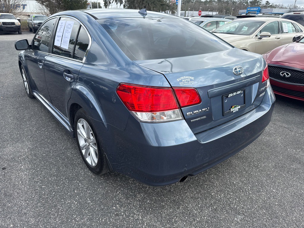 2014 Subaru Legacy Image 4