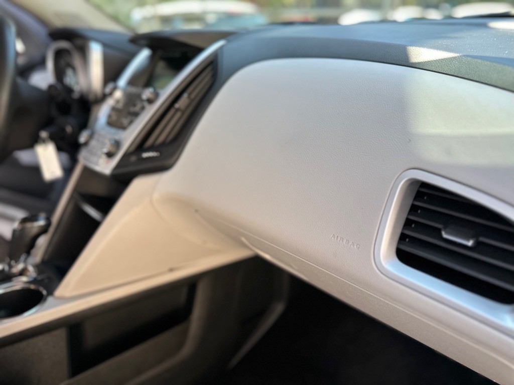 2016 Chevrolet Equinox Image 21