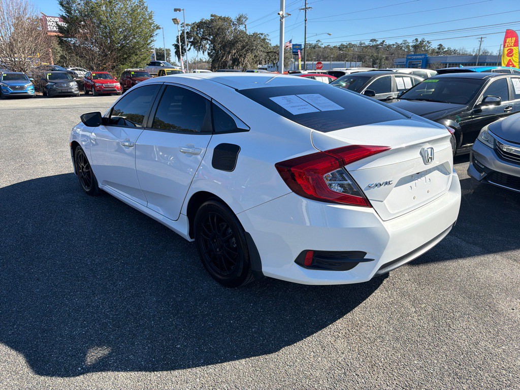 2017 Honda Civic Image 4