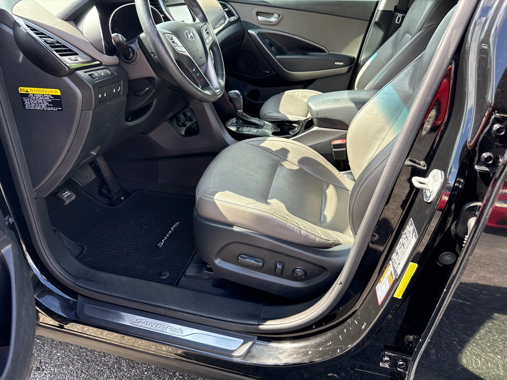 2014 Hyundai Santa Fe Image 5