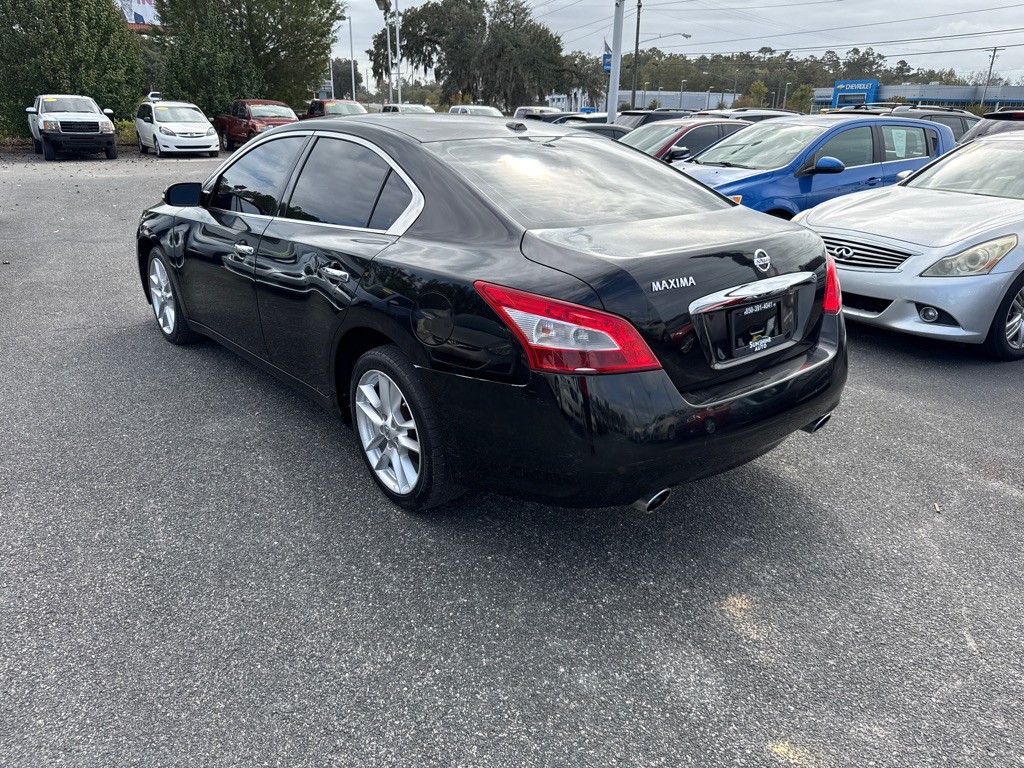 2011 Nissan Maxima Image 4