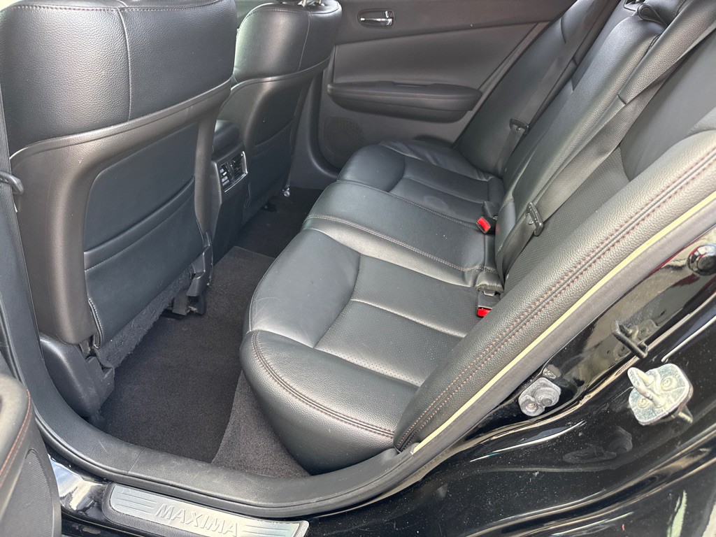 2011 Nissan Maxima Image 7