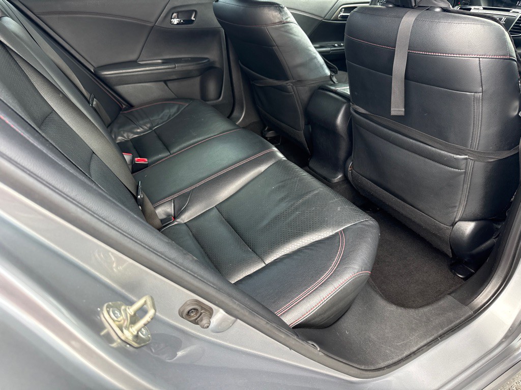 2017 Honda Accord Image 9